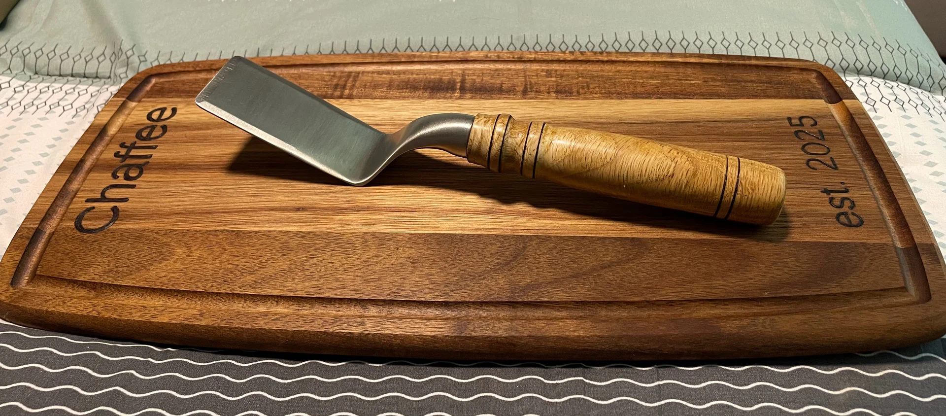 Spatula Turning